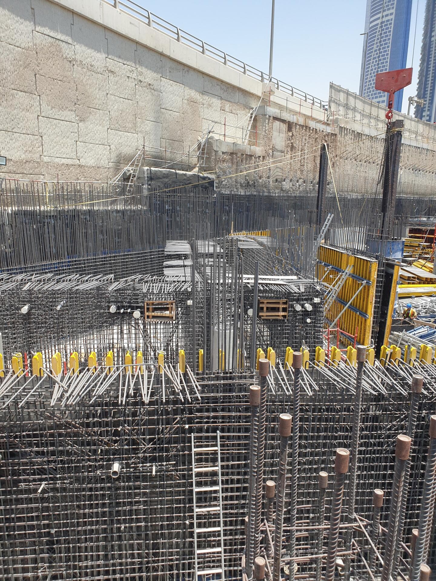 Vela - Construction