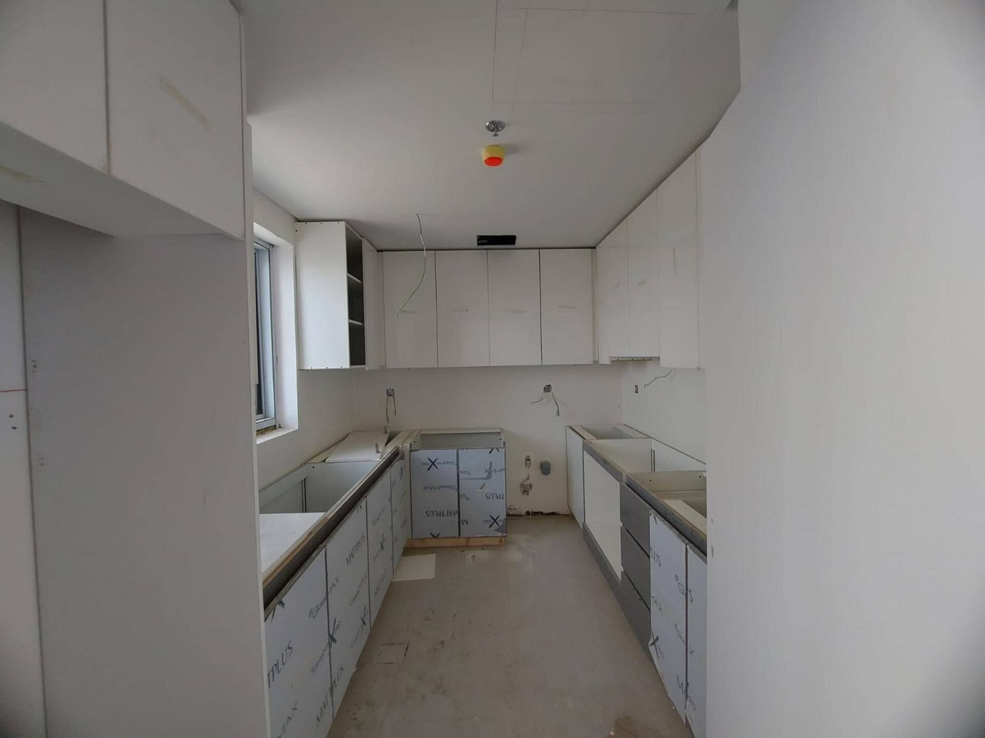 Aras Heights - Construction