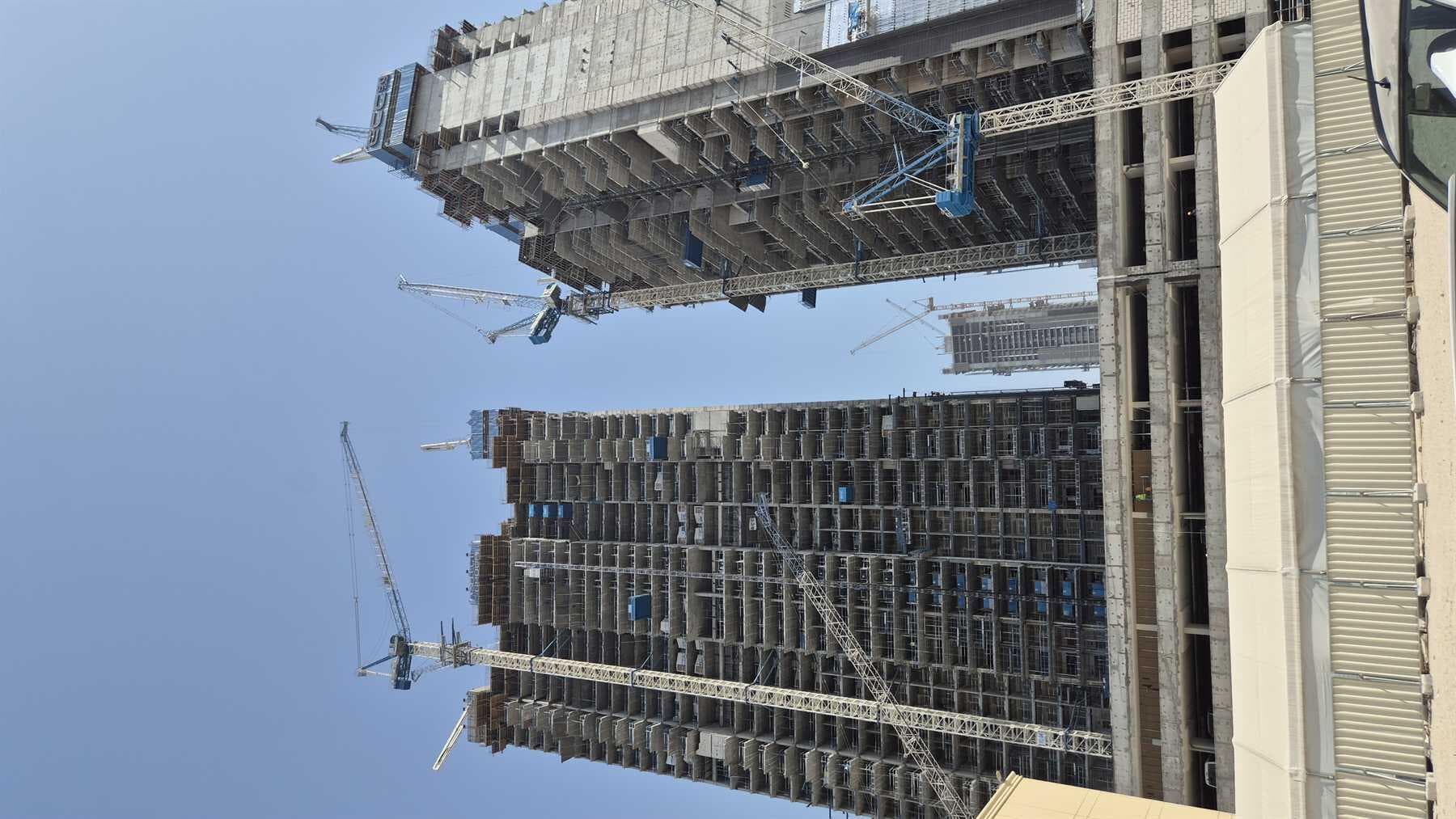 The Edge - Construction