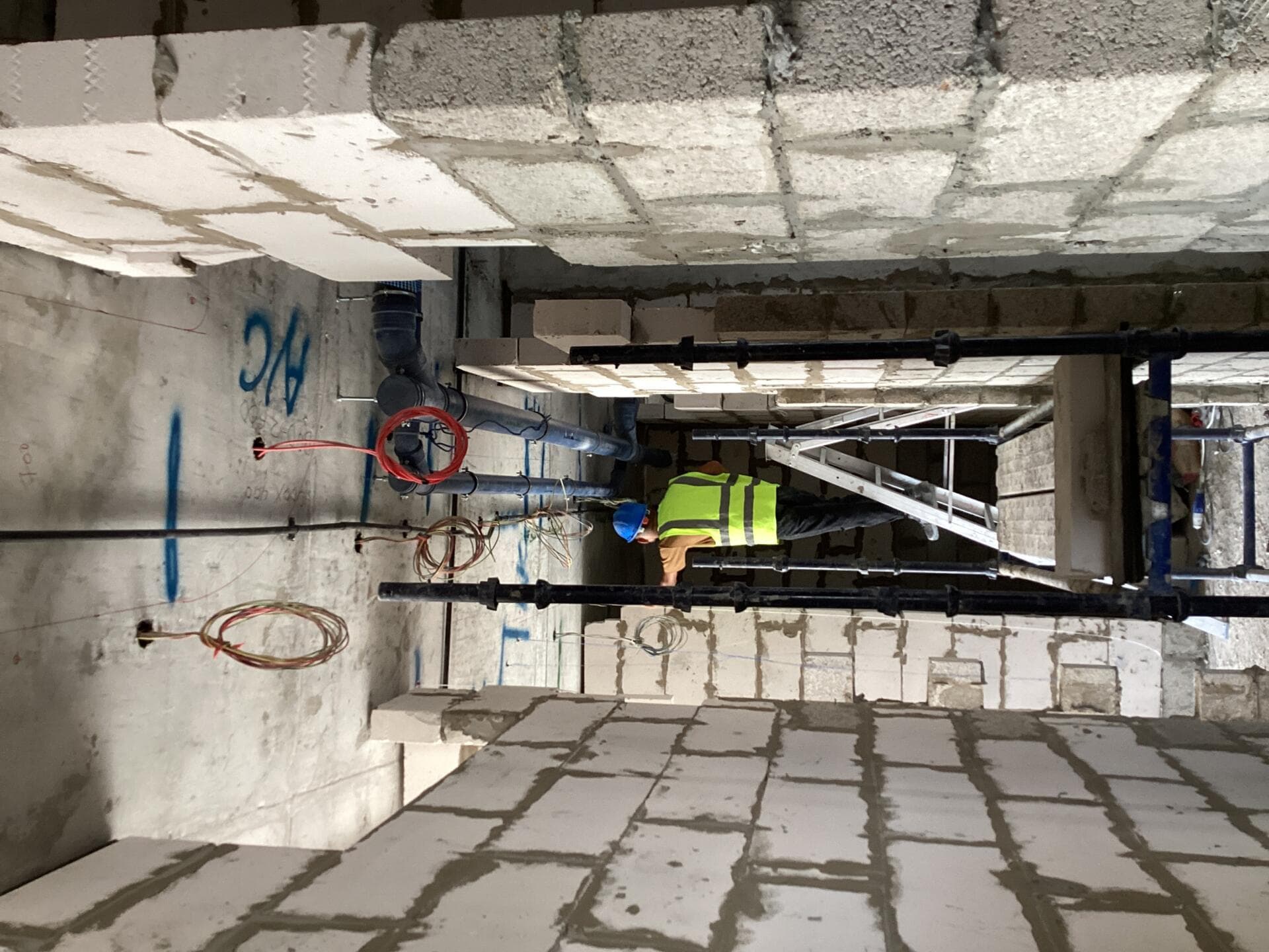 Binghatti Pinnacle - Construction