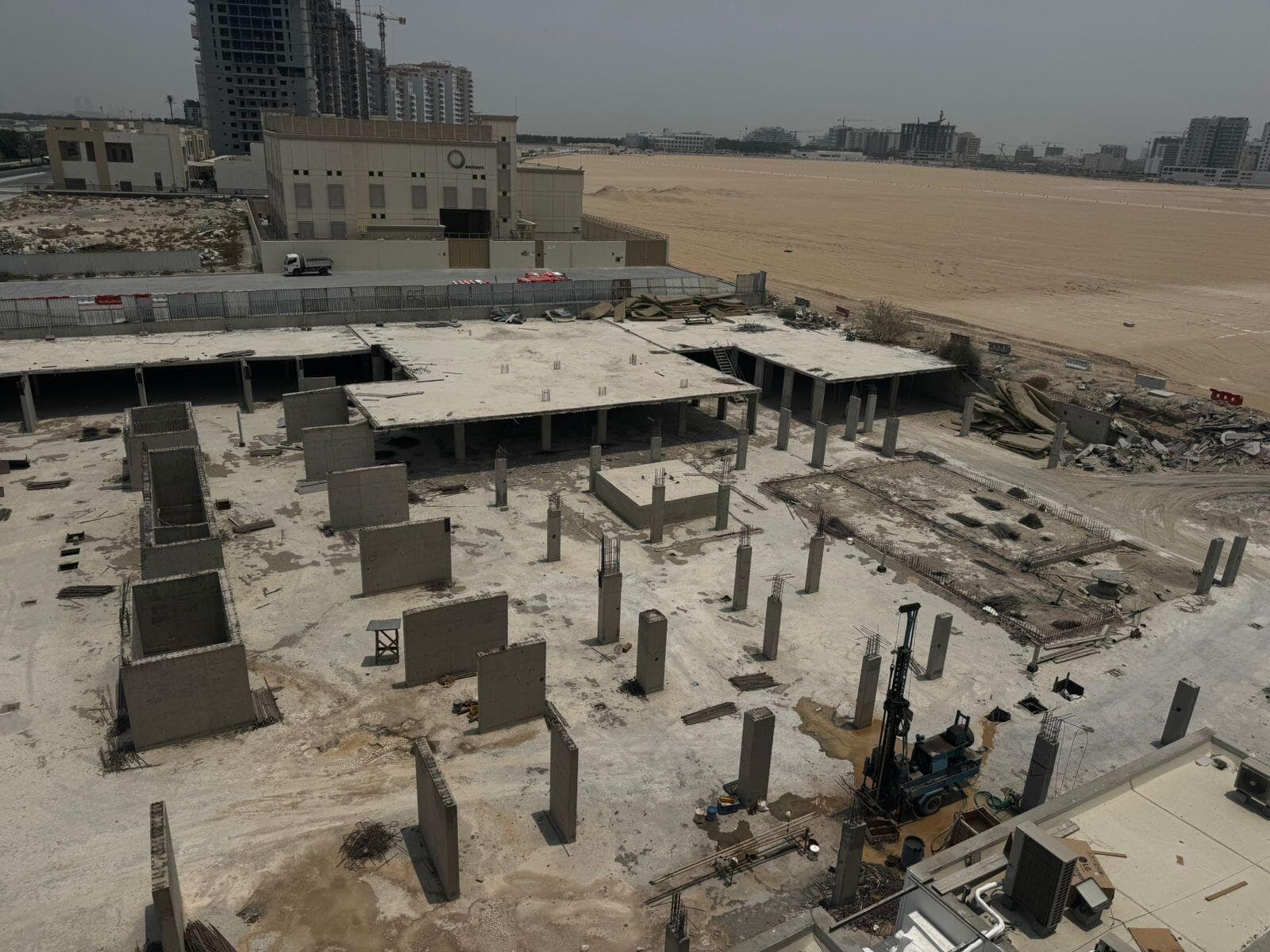 Living Legends Phase 5 - Construction