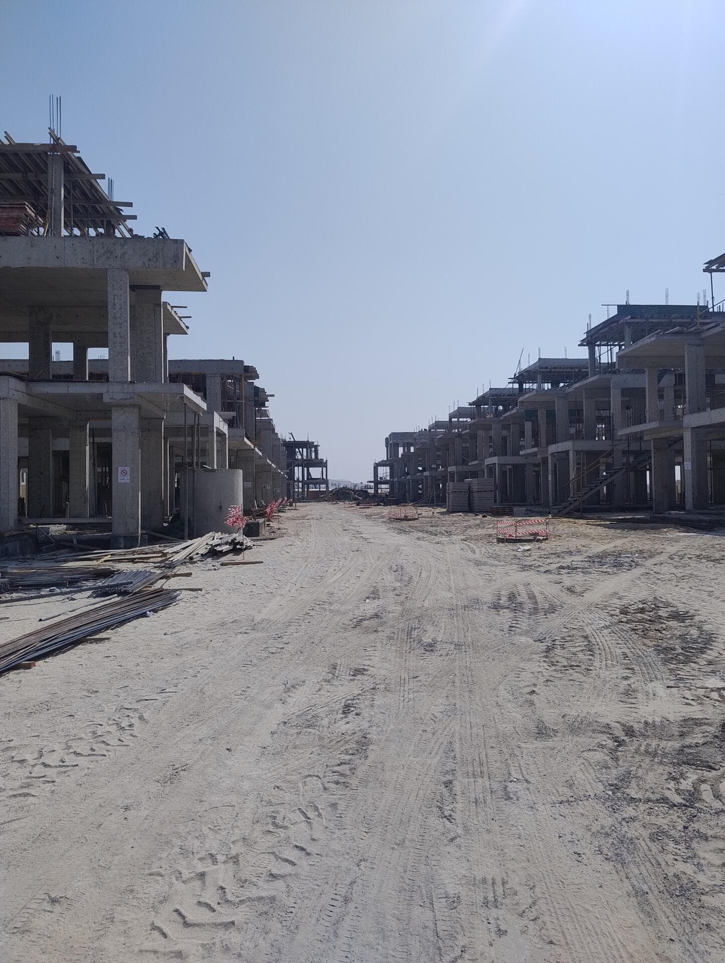 Lua Residences - Construction