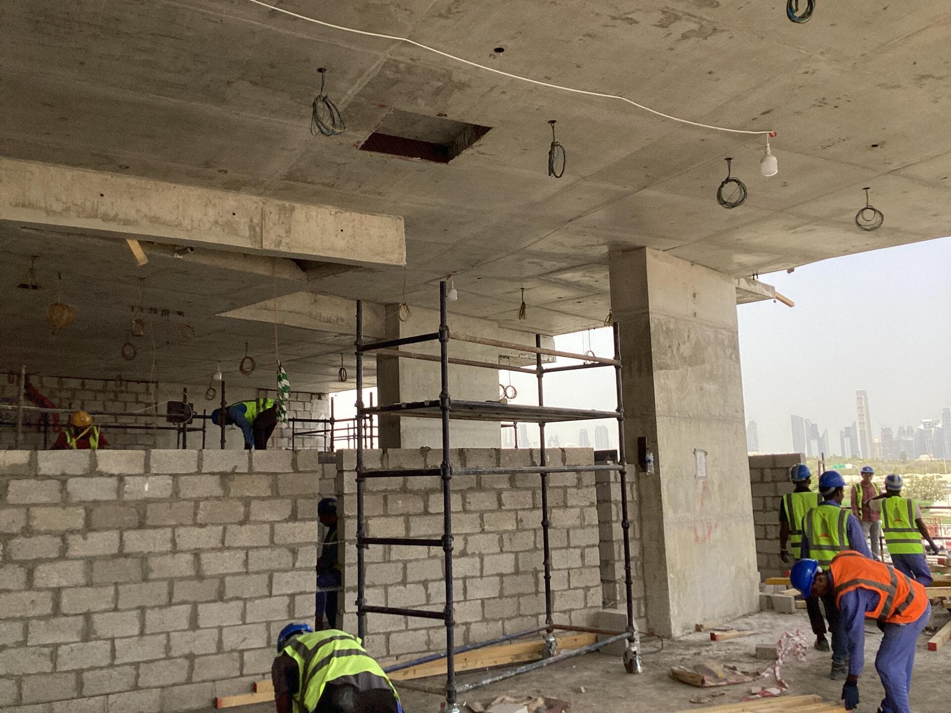 Binghatti Pinnacle - Construction