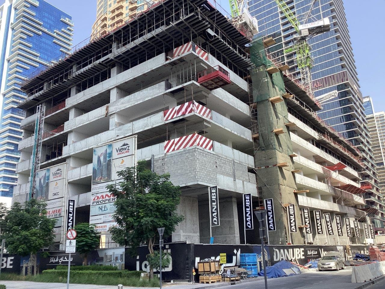 Viewz - Construction
