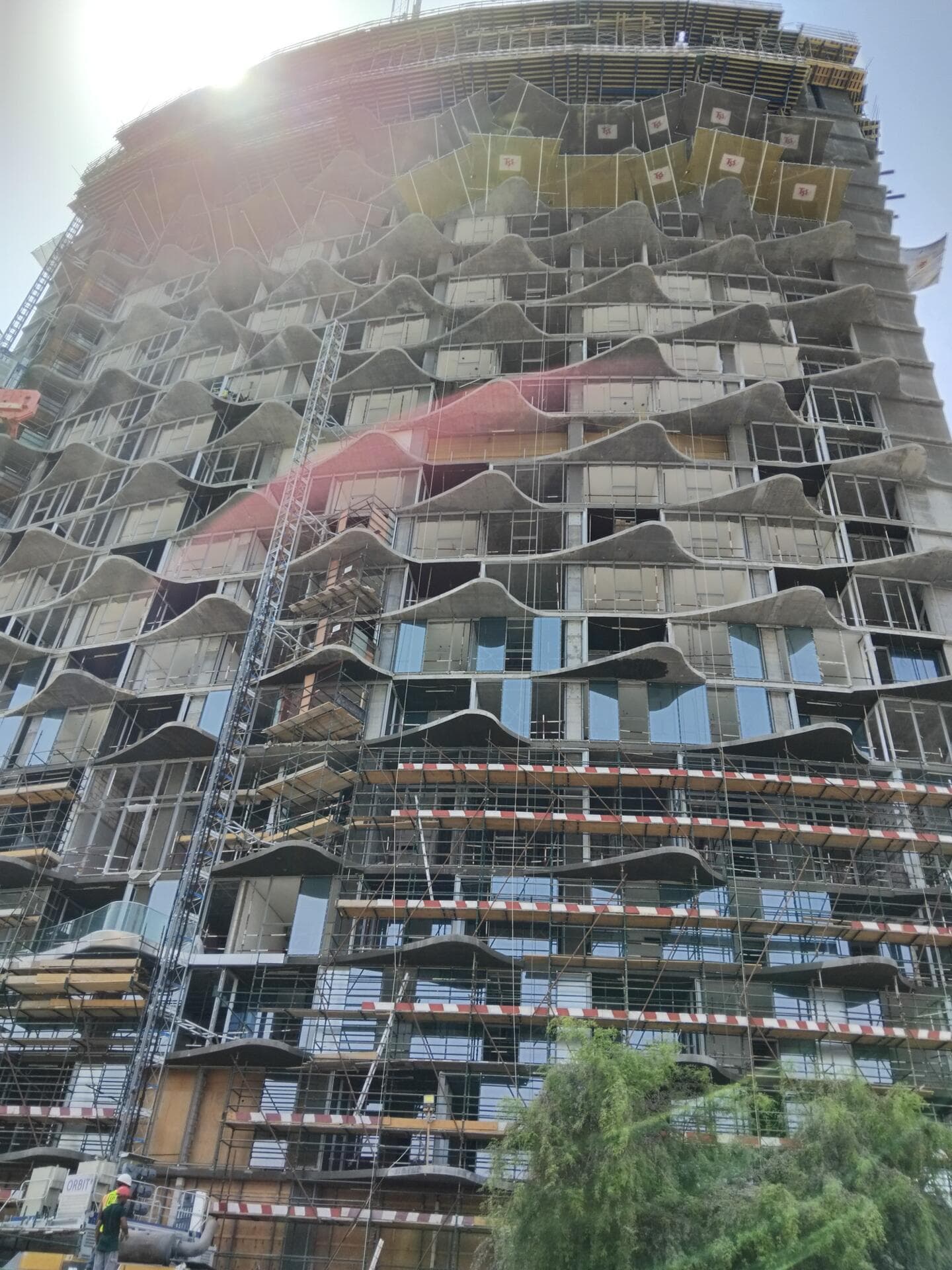 Safa One - Construction