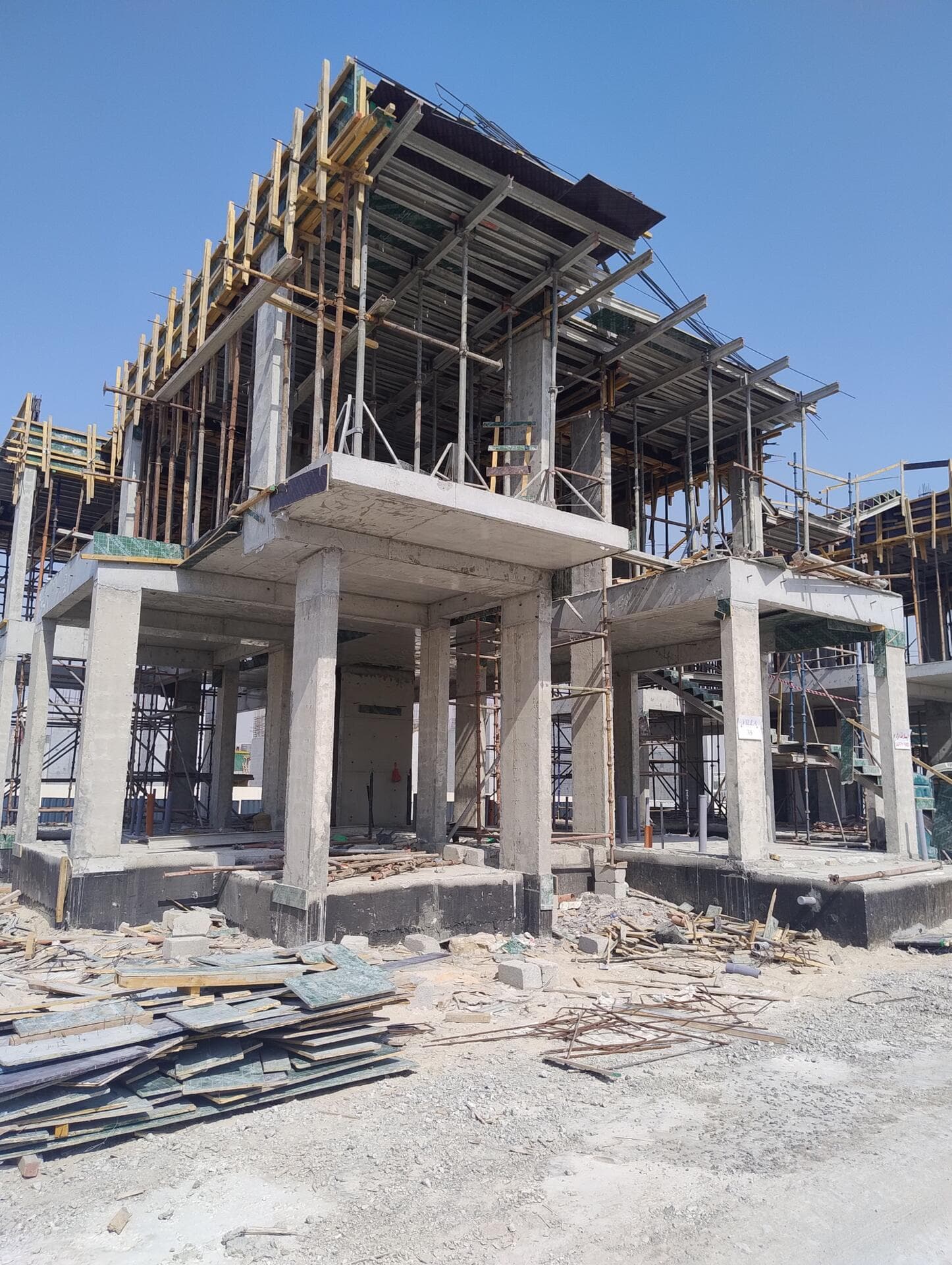 Lua Residences - Construction