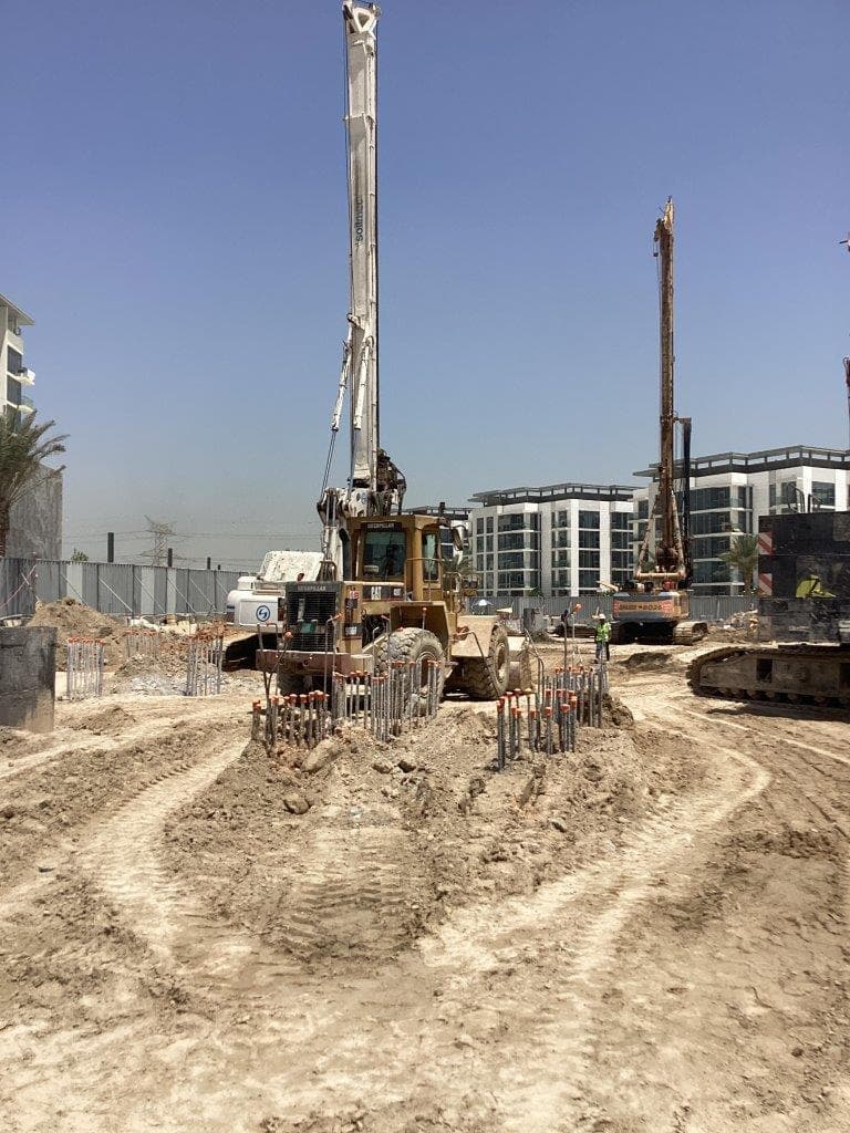 Naya - Construction