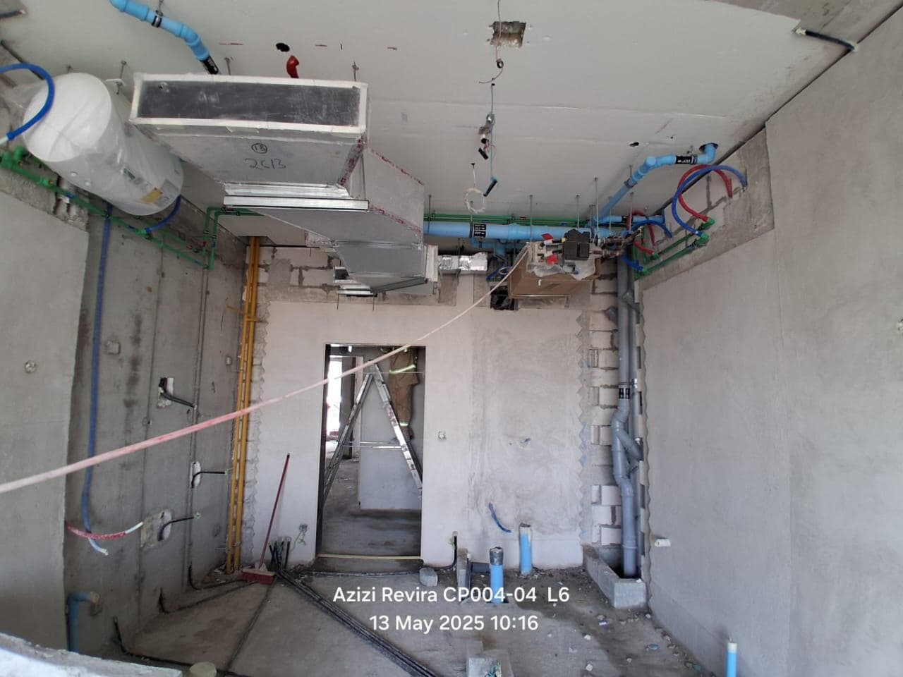 Azizi Riviera 54 - Construction