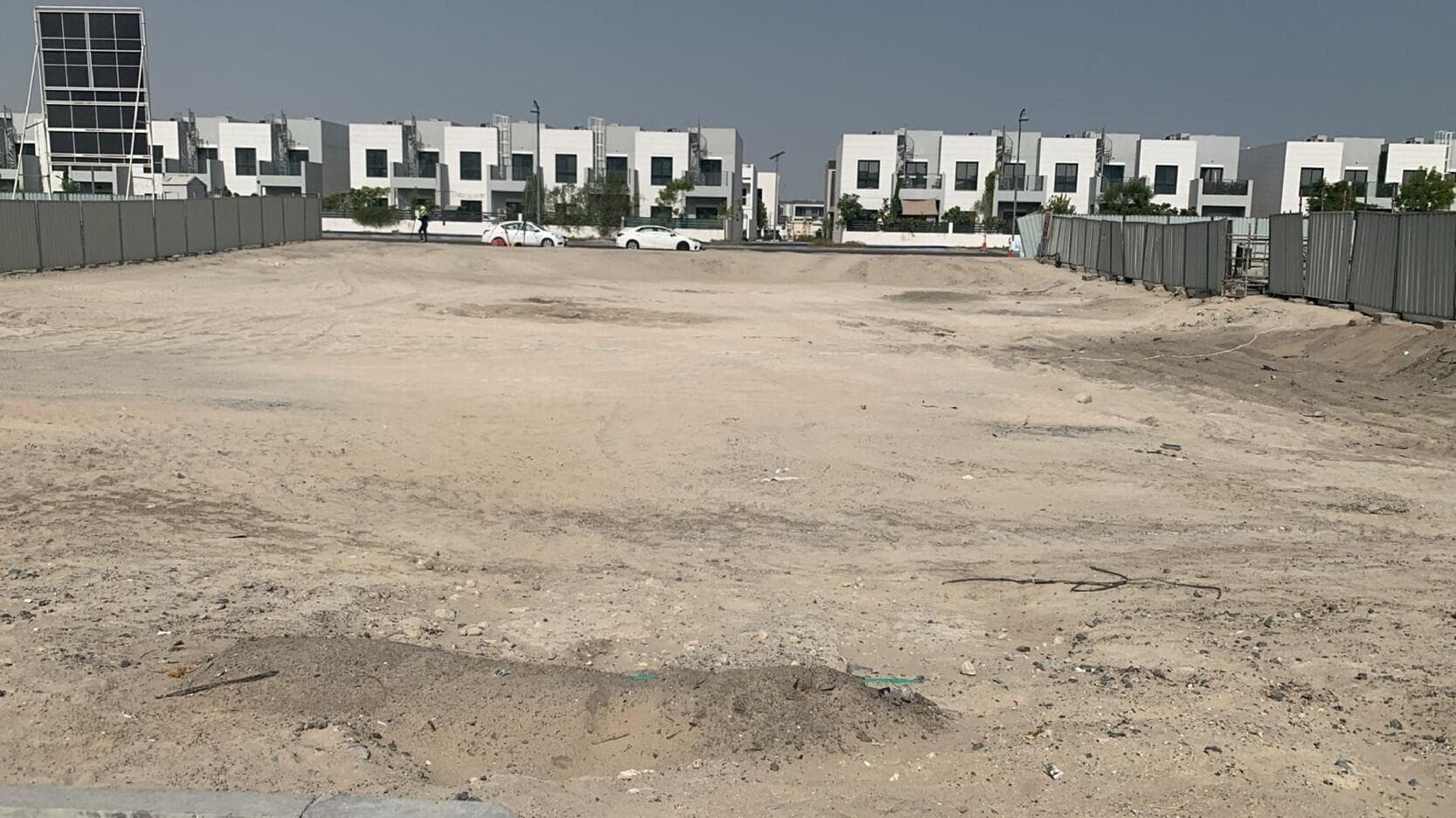 Manam Pearl - Construction