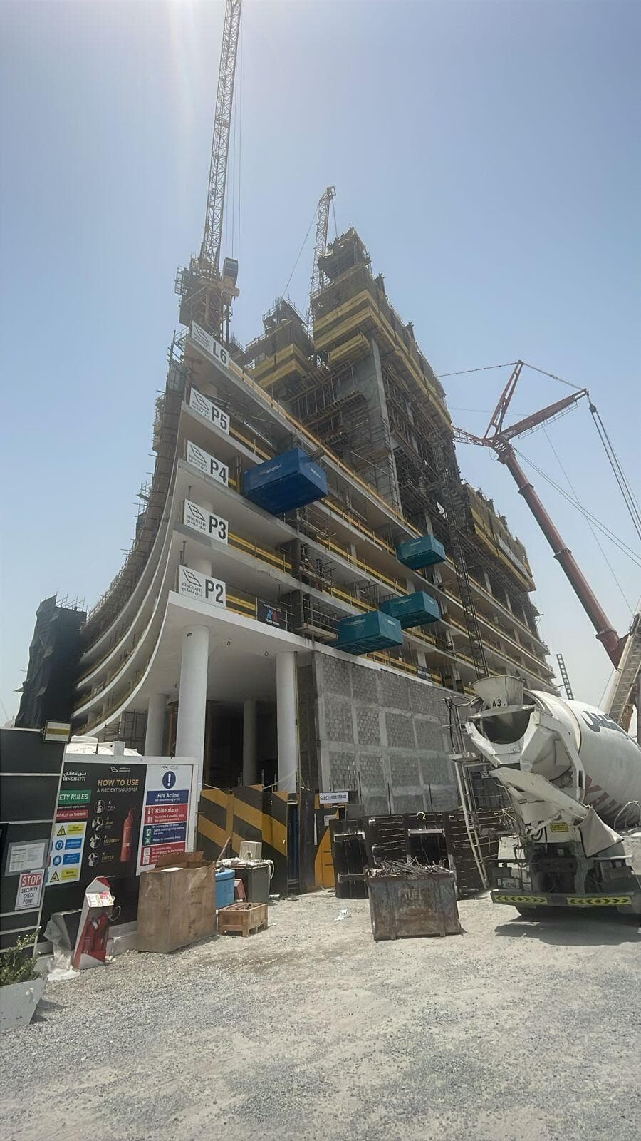 Burj Binghatti-Jacob&Co Residences - Construction