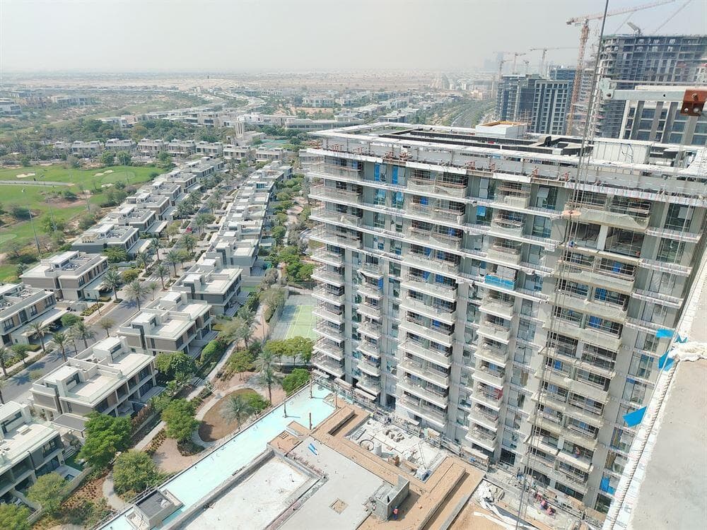 Golf Grand - Construction