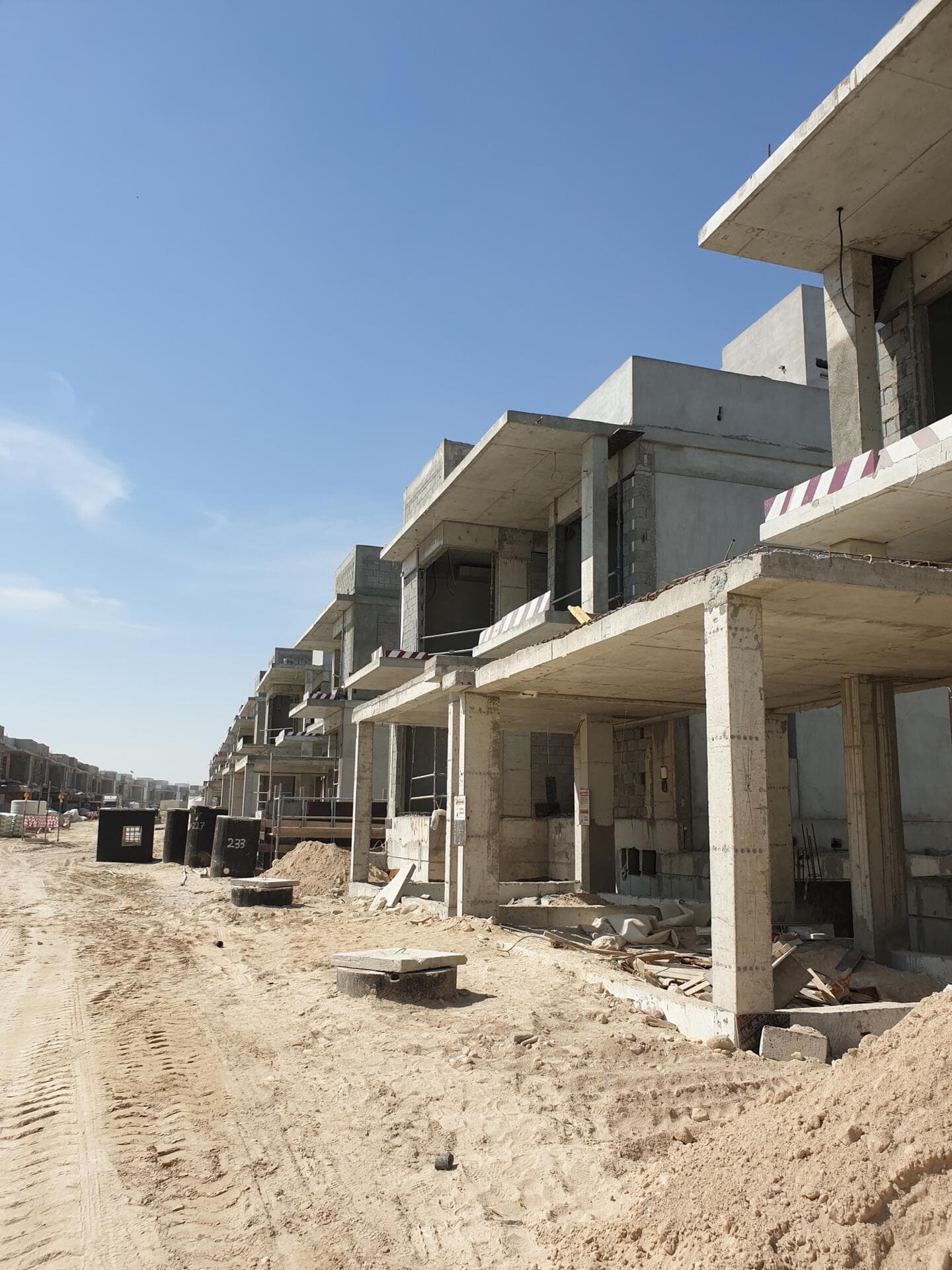 Venice Damac lagoons - Construction