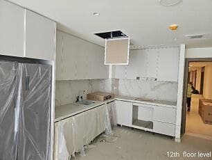 Beach Mansion - Construction