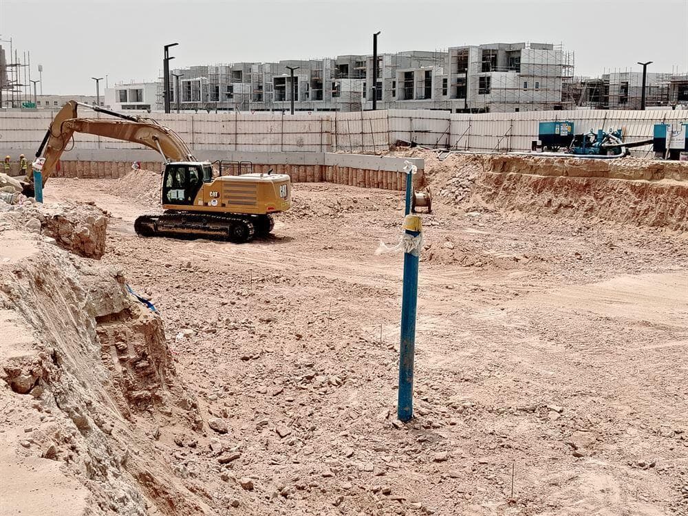 Nineteen Riviera Lagoon - Construction