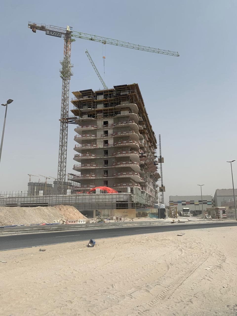 Azizi Riviera 54 - Construction