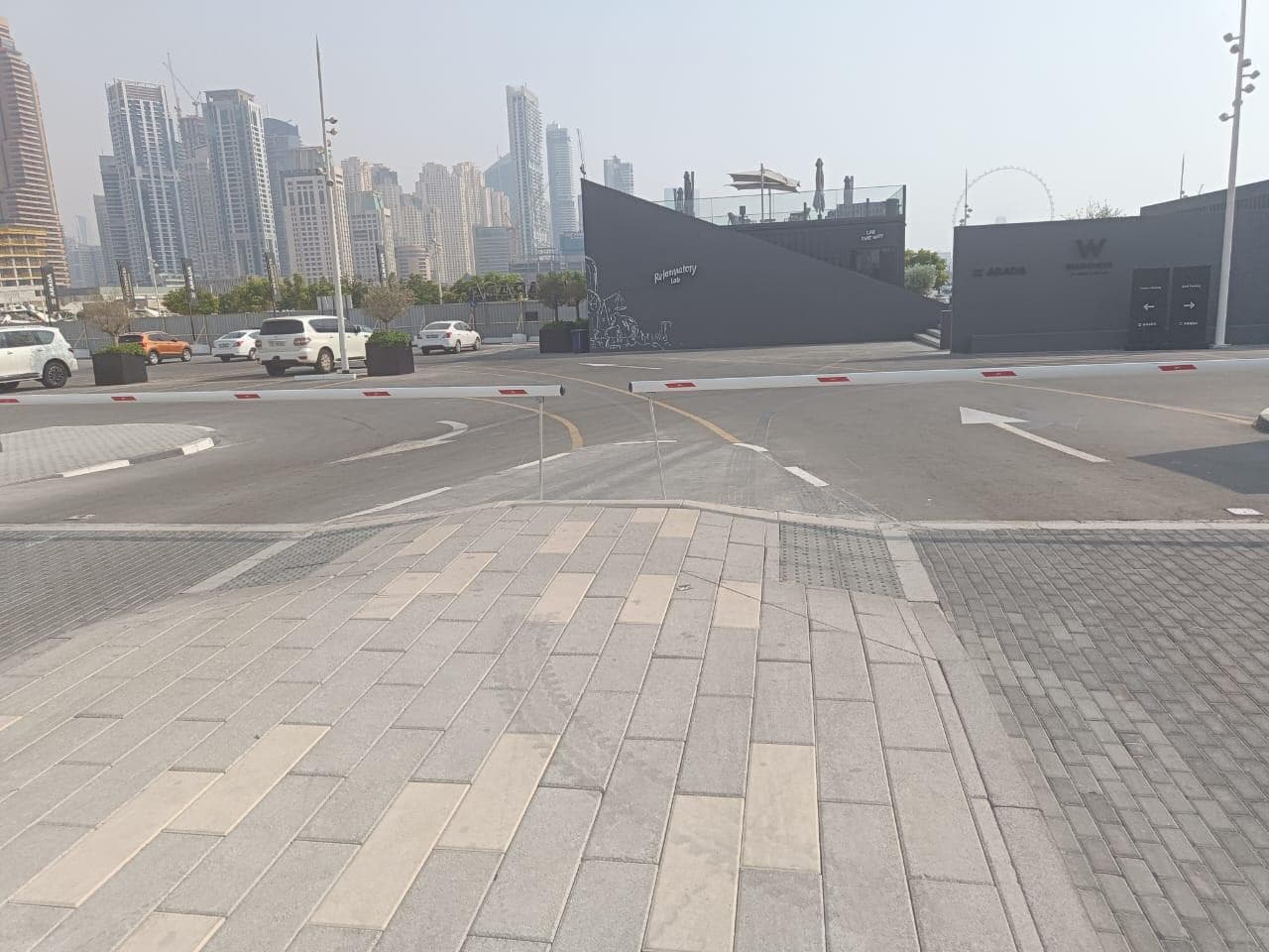 W Residences at Dubai Harbour - Construction