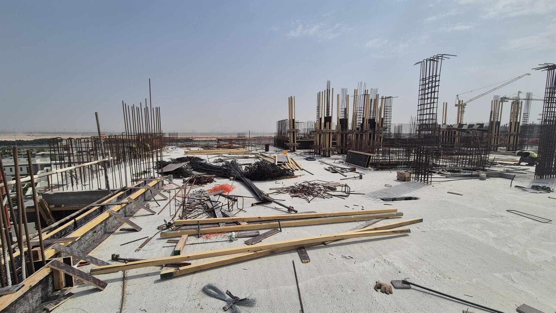 Bling Avenue 1 - Construction