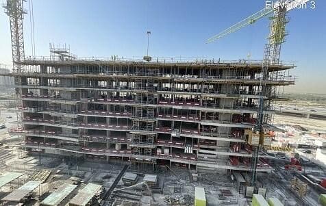 Riviera 68 - Construction