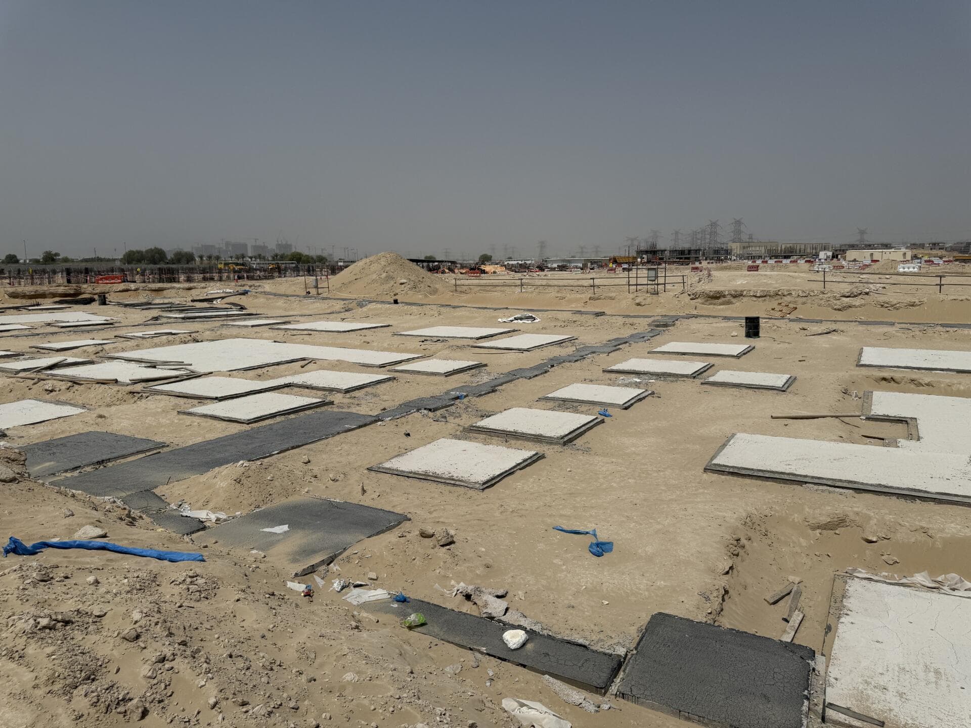 District One West Phase 2 - Строительство