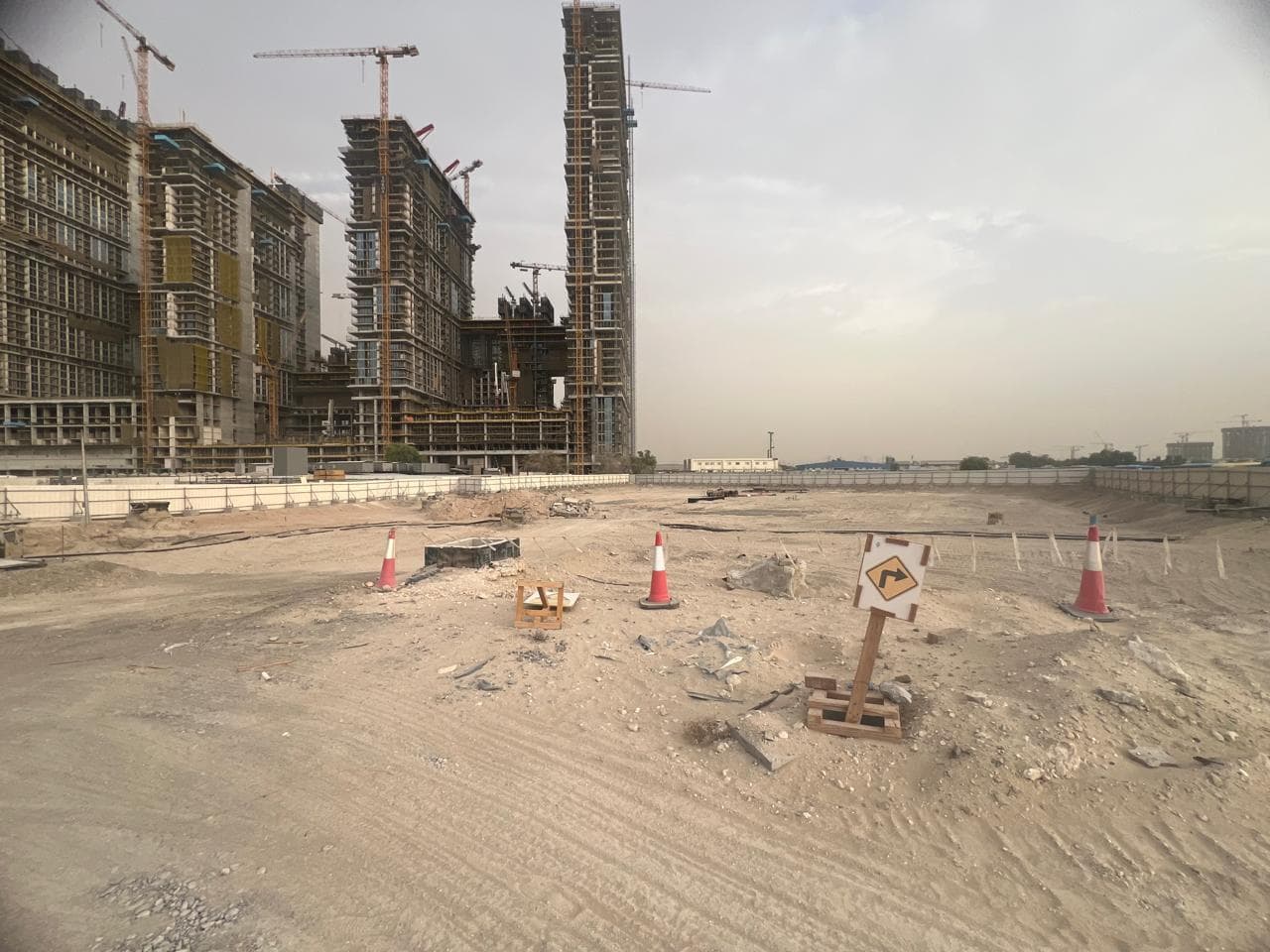 Mansory Residences by AMAAL - Construction