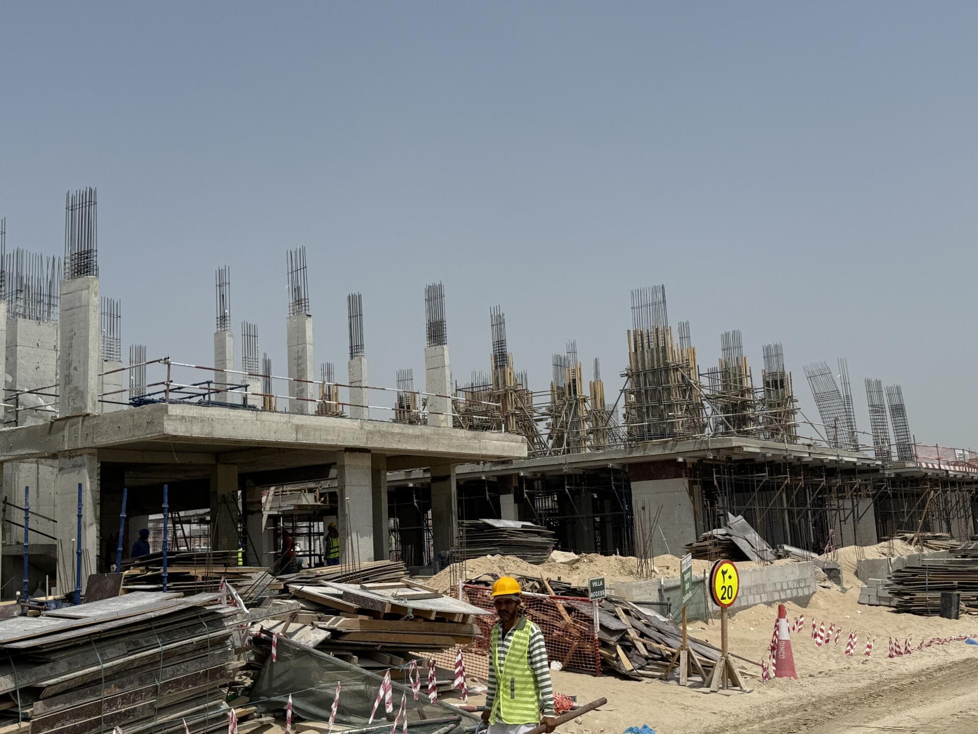 District One West Phase 2 - Строительство