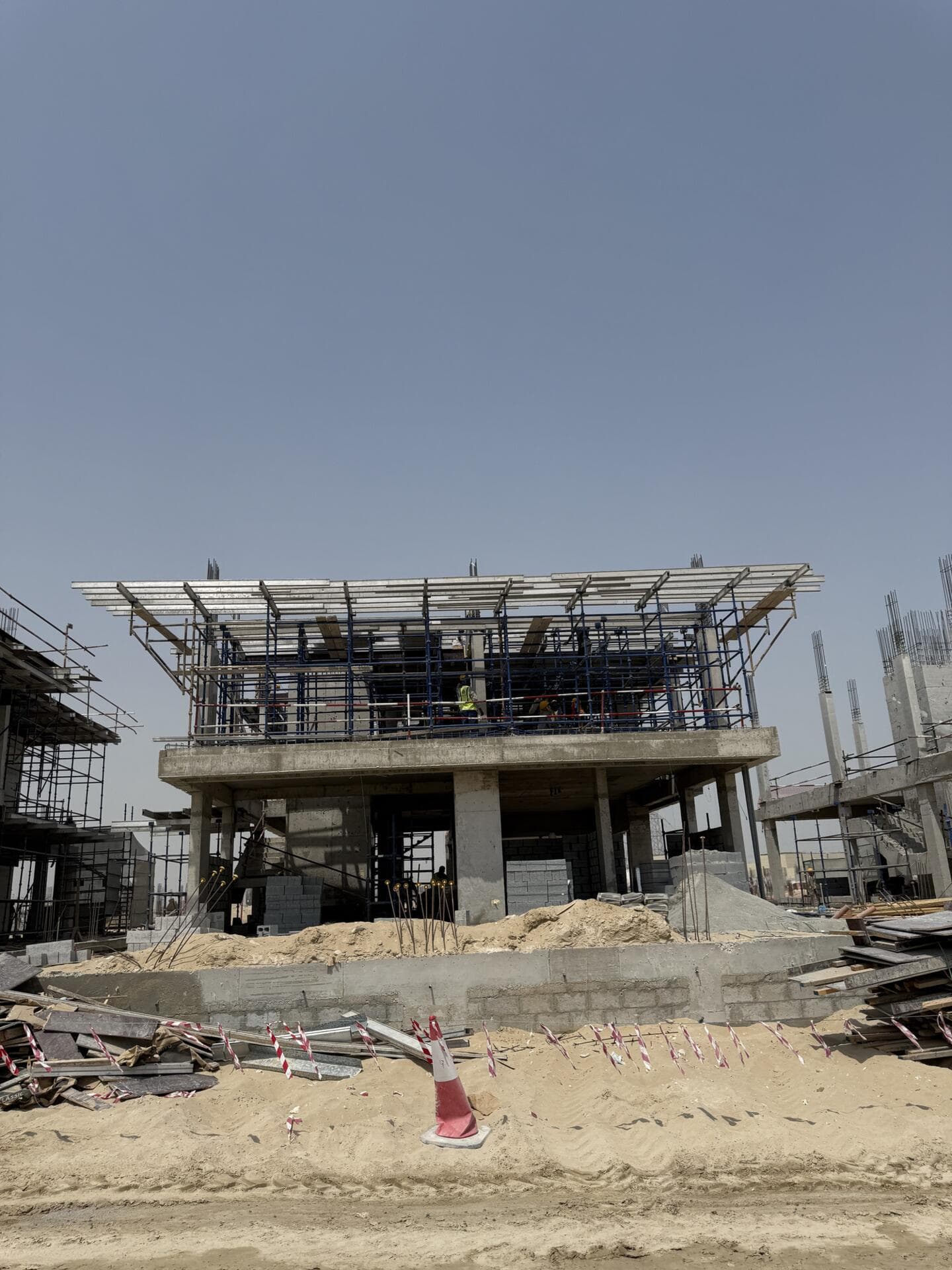 District One West Phase 2 - Строительство