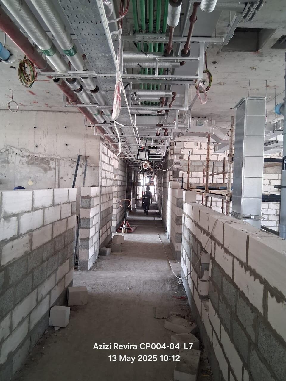 Azizi Riviera 54 - Construction