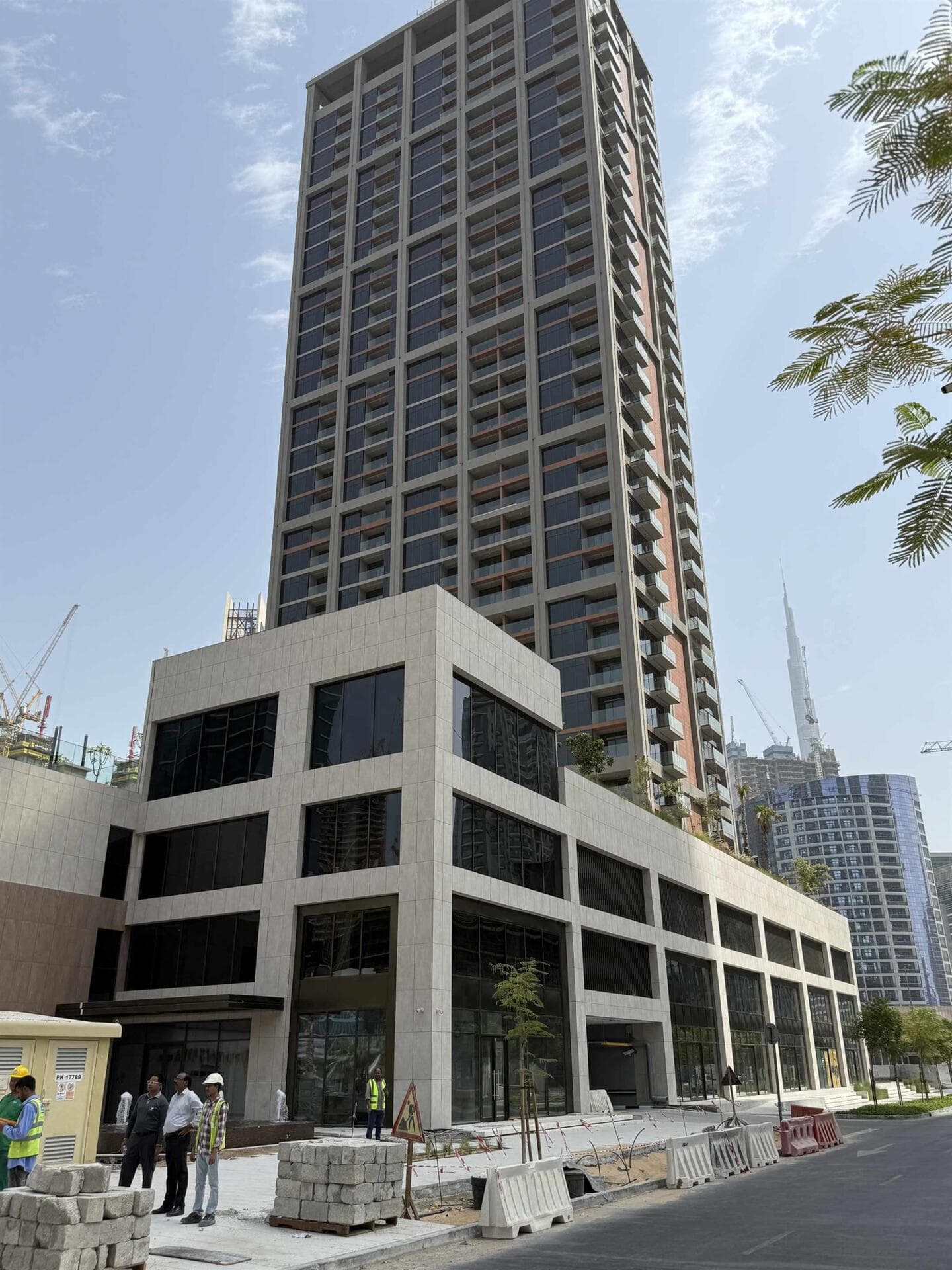 Peninsula One - Construction