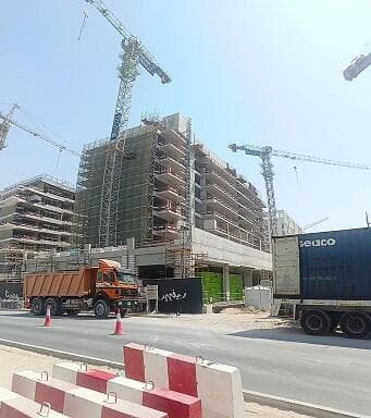 Riviera 64 - Construction