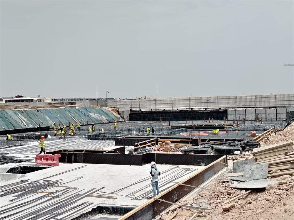 Nineteen Riviera Lagoon - Construction