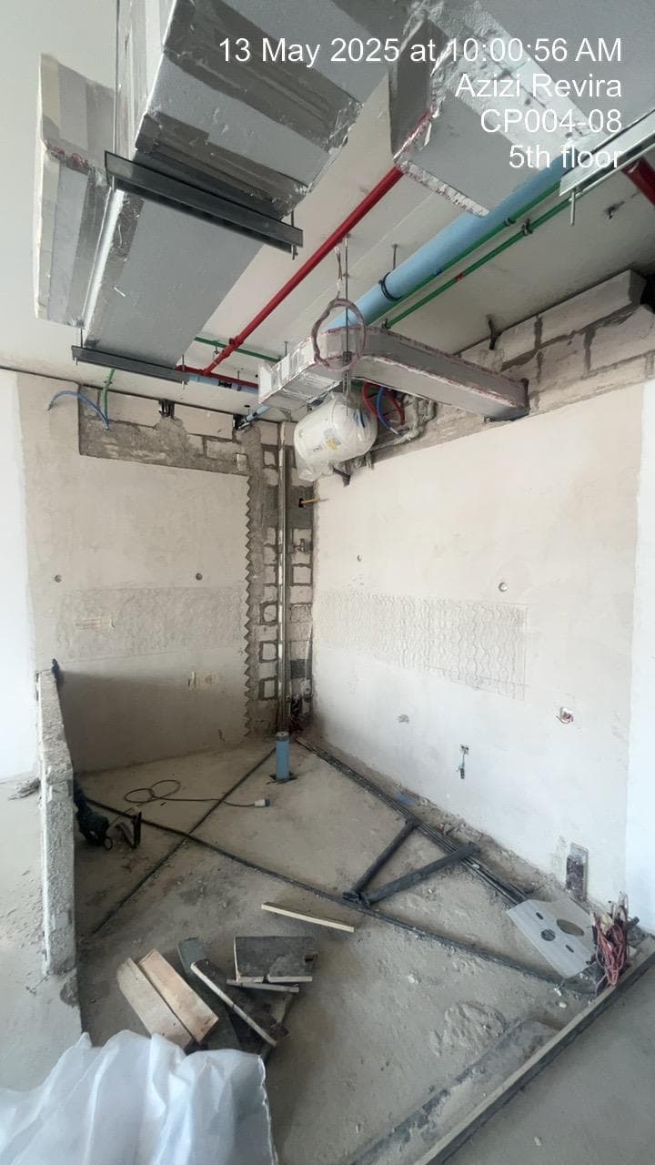 Azizi Riviera 54 - Construction