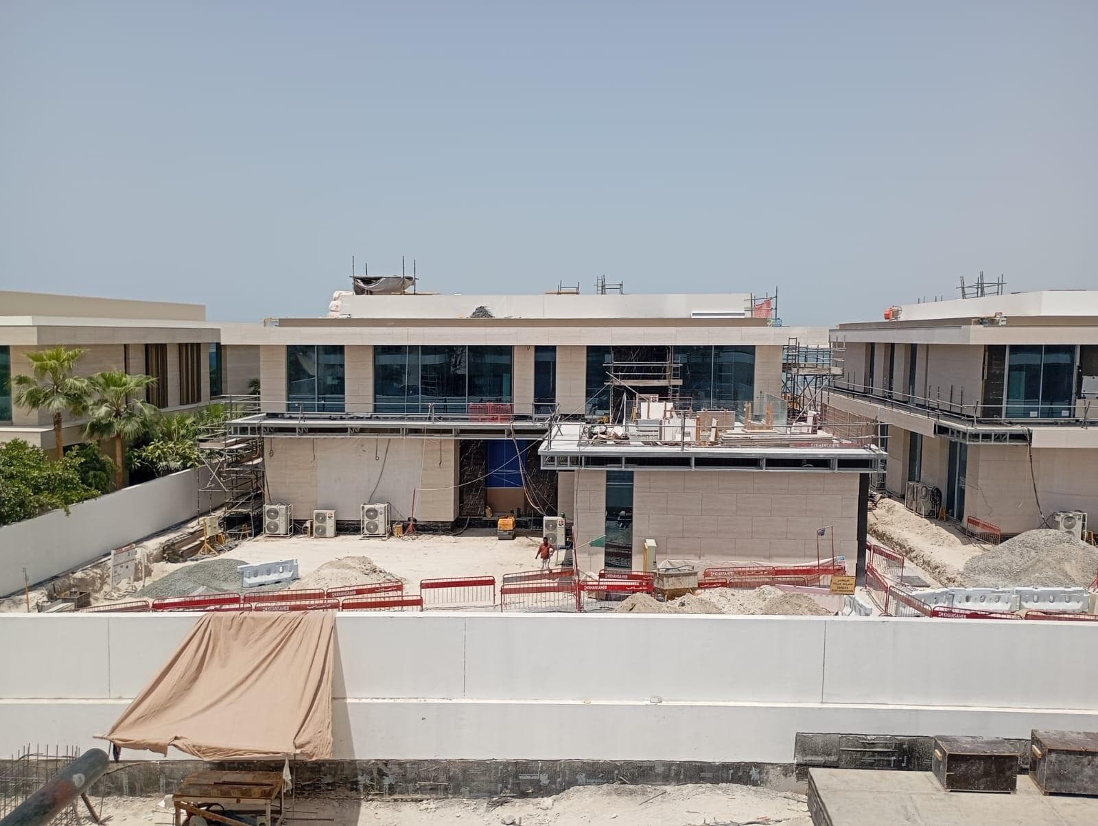 Eome Residences - Construction
