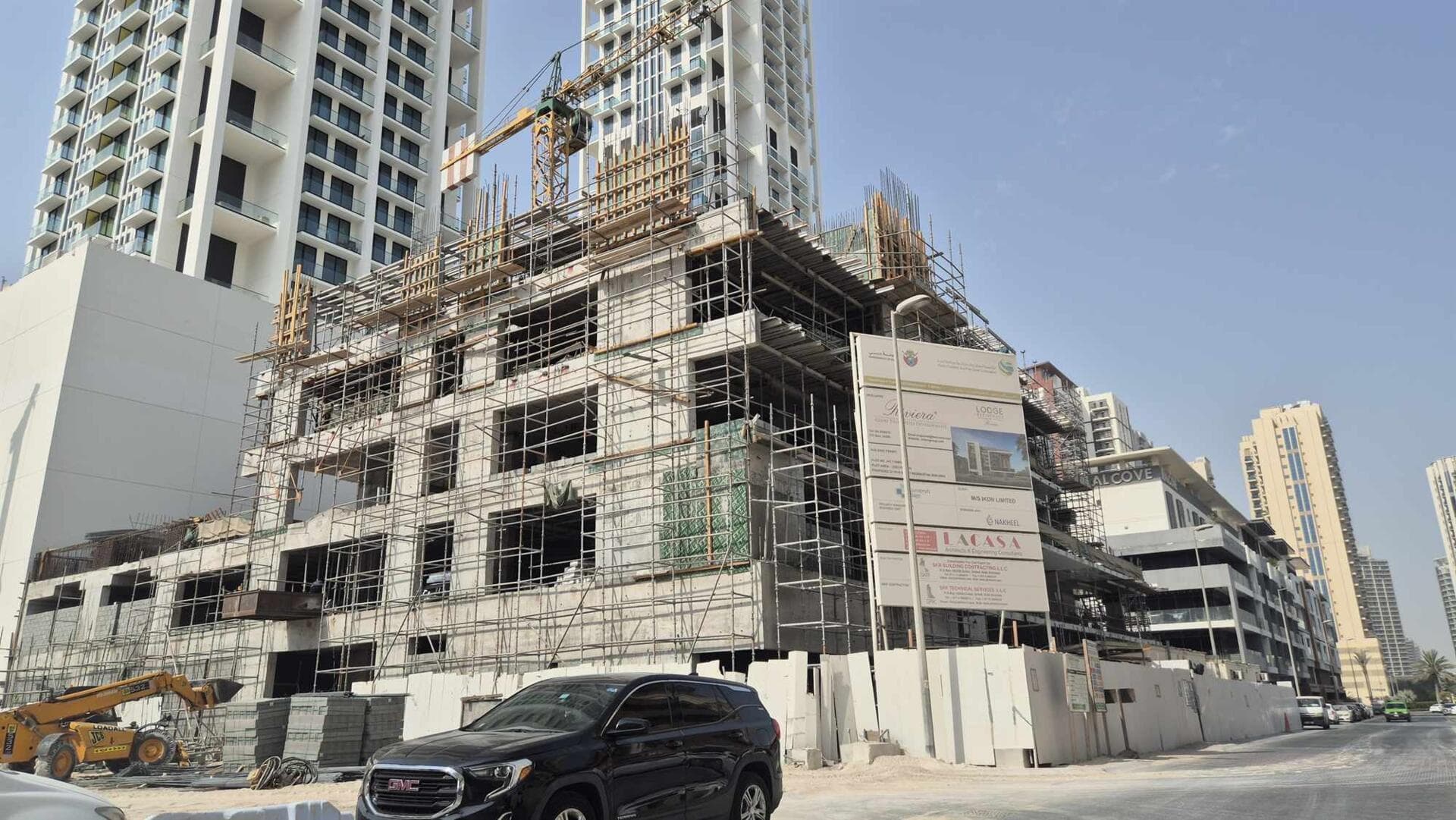 Riviera Lodge - Construction