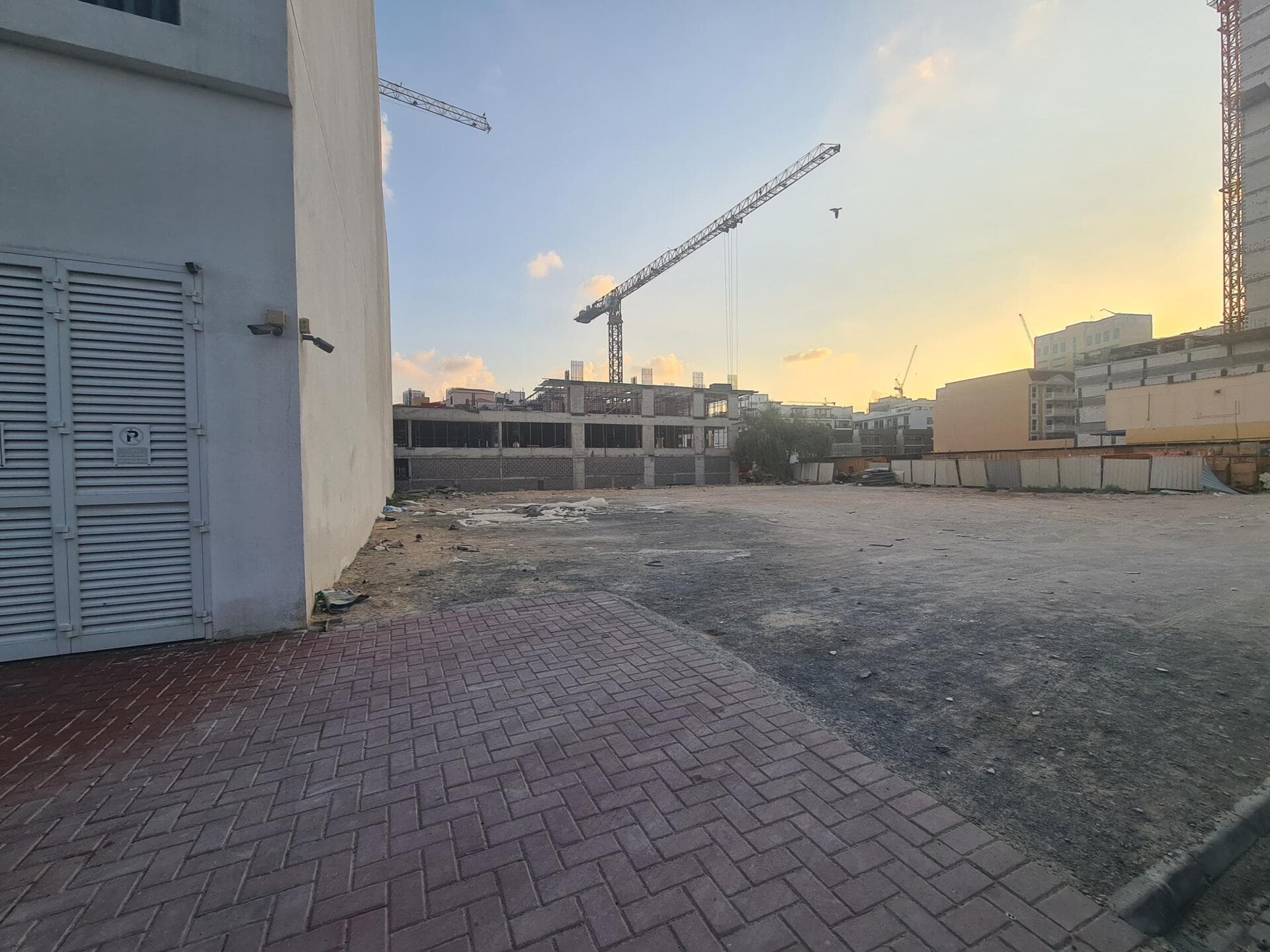 The Weave - Construction