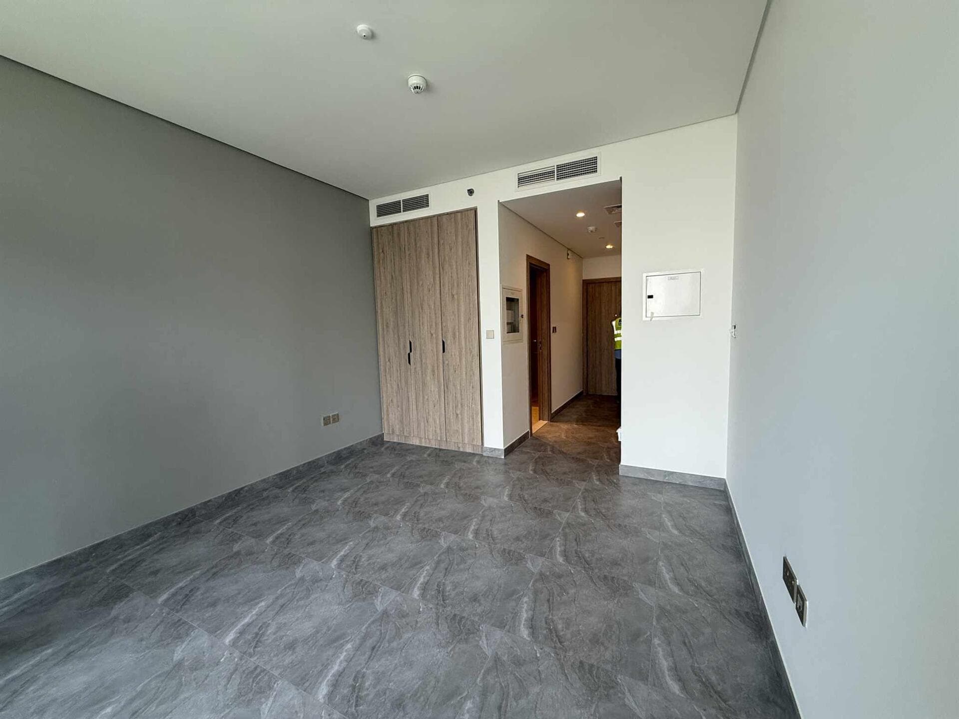 Peninsula One - Construction