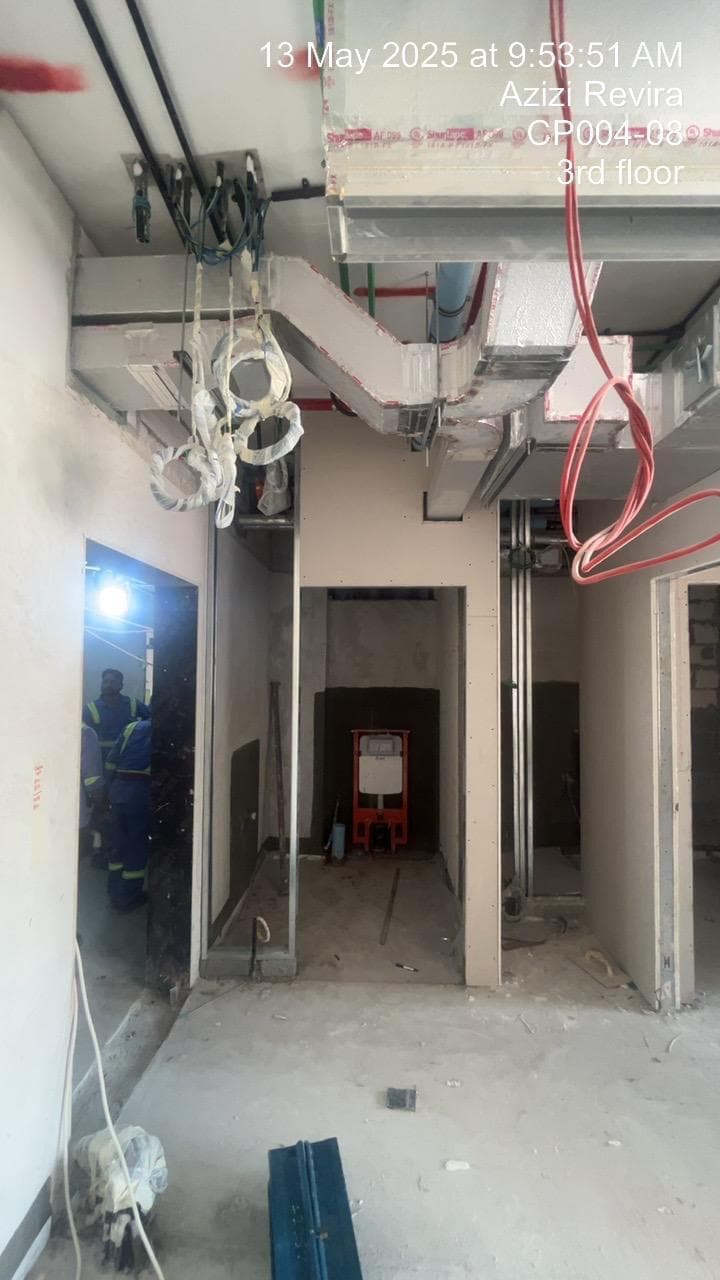Azizi Riviera 54 - Construction