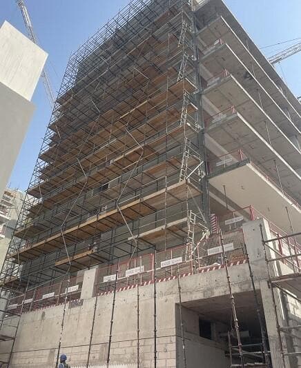 Riviera 60 - Construction