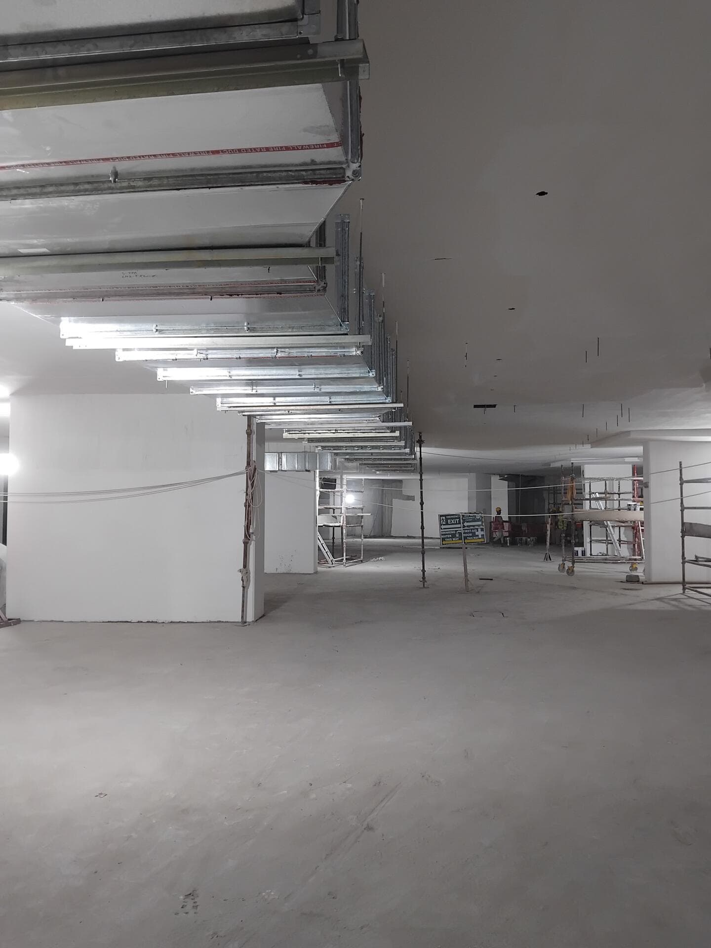 Canal Heights 2 - Construction