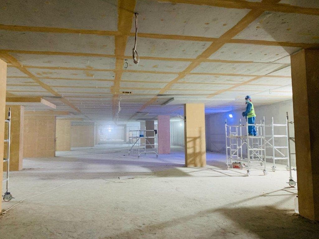 Riviera 50 - Construction