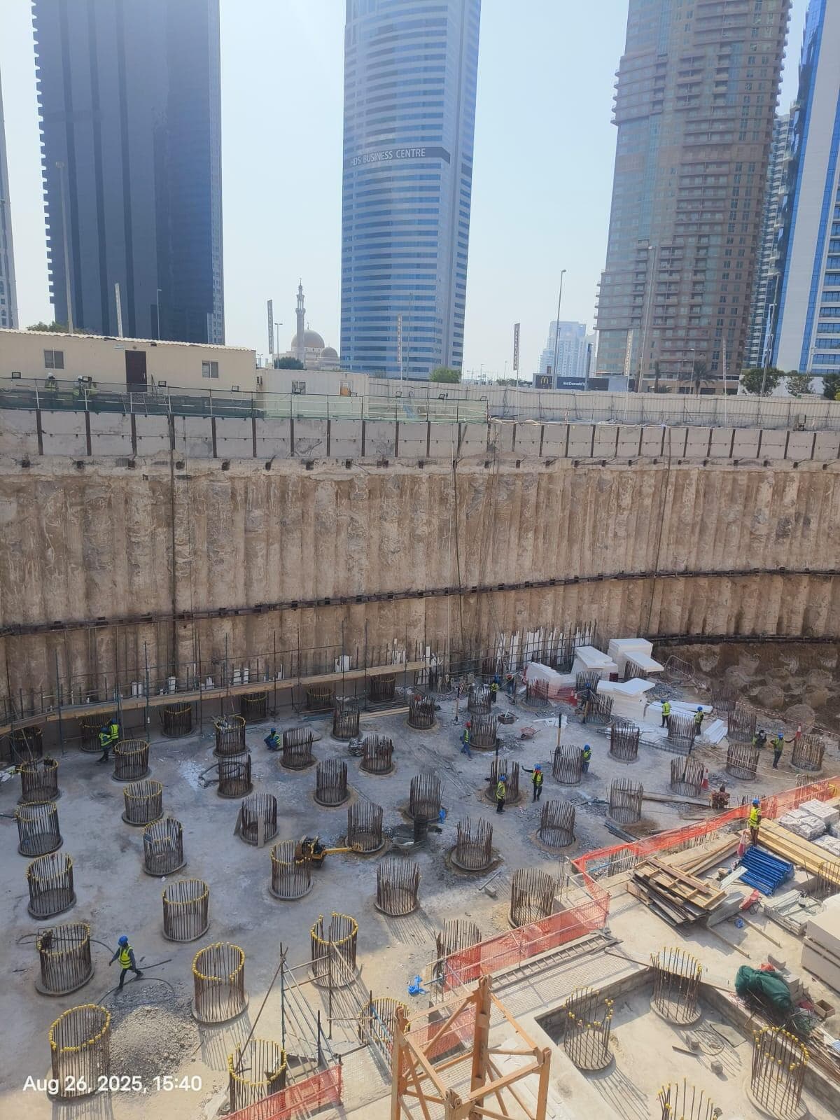 Diamondz - Construction