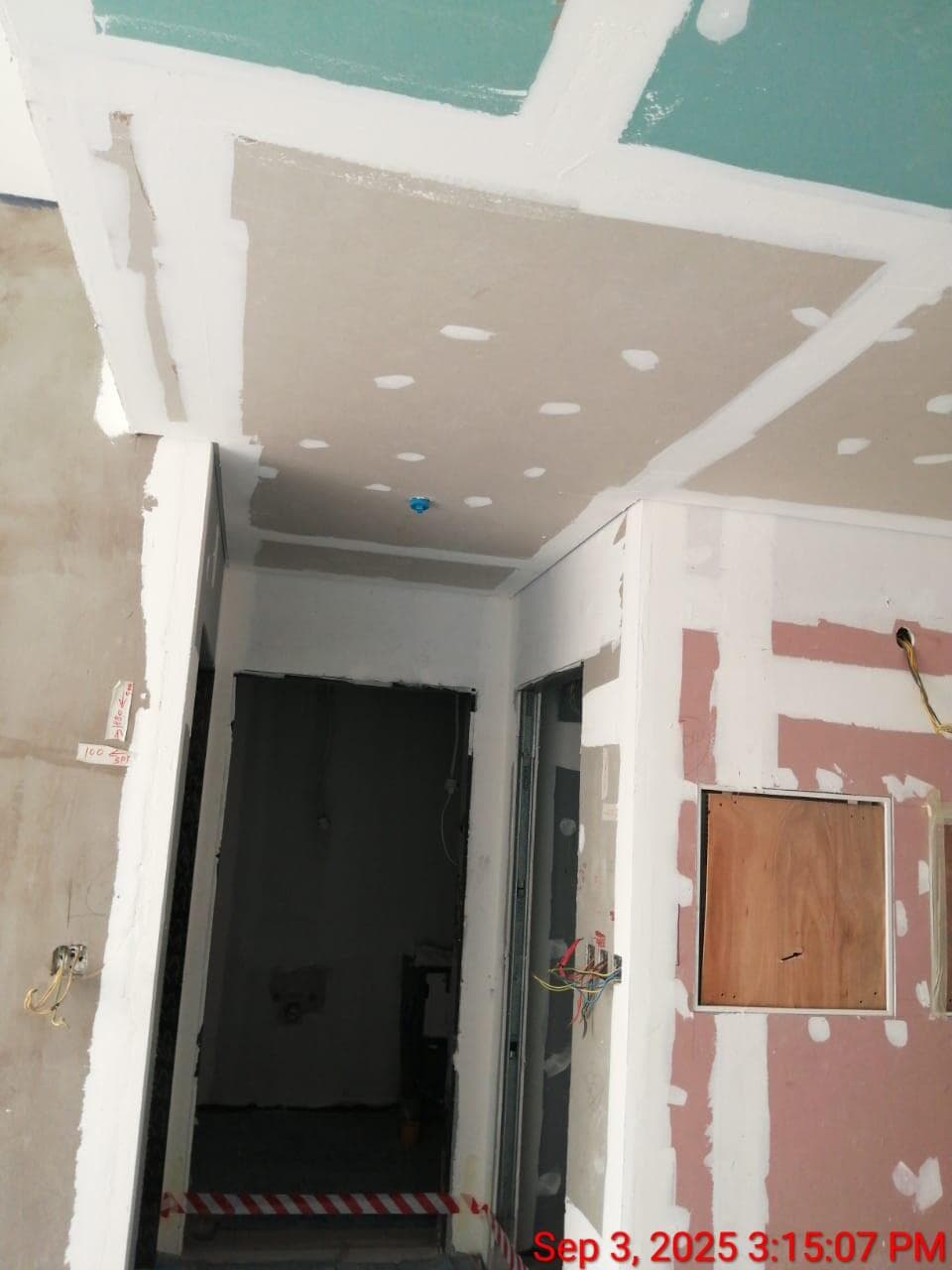 Elvira - Construction