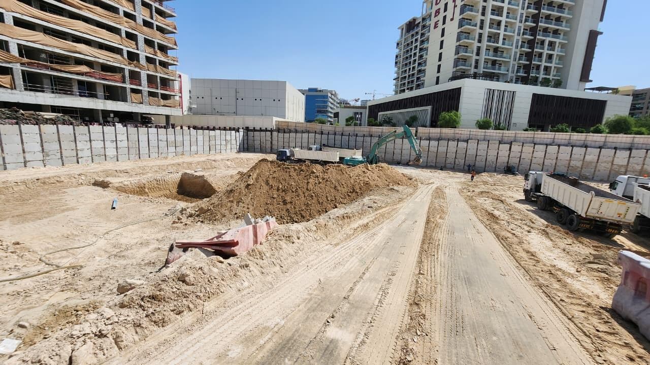 Bond Enclave - Construction