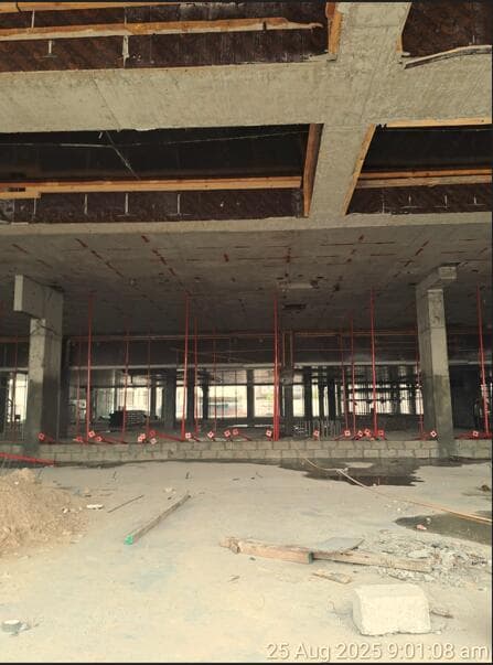 Laya Courtyard - Construction