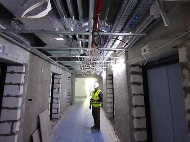 Peninsula Four - Construction
