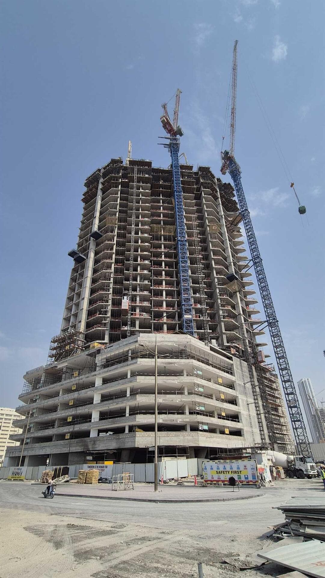 Nautica Towers - Construction