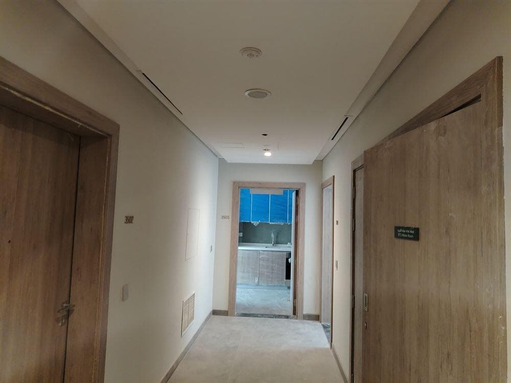 Peninsula Two - Construction