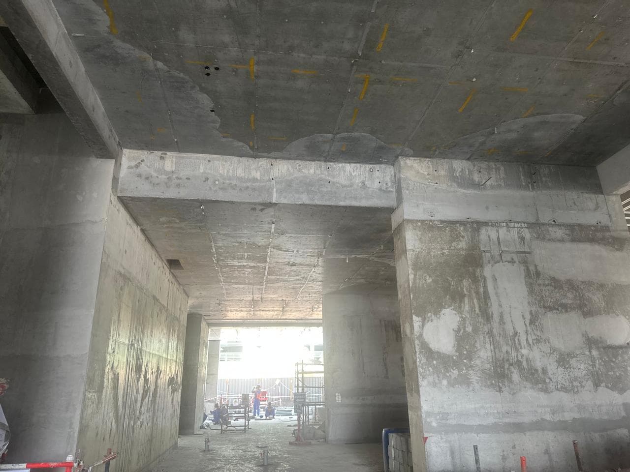 UH - Construction