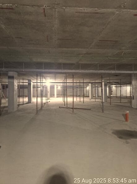 Laya Courtyard - Construction
