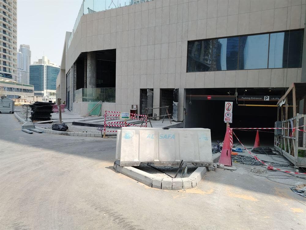 Peninsula Two - Construction