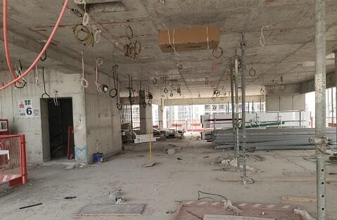 Riviera 50 - Construction